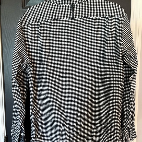 Black and white checked flannel - Picture 4 of 5